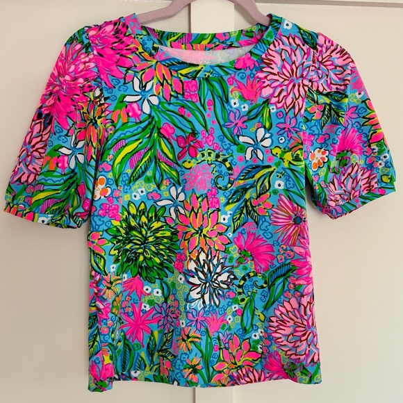Lilly Pulitzer Rhett Top - Picture 2 of 5